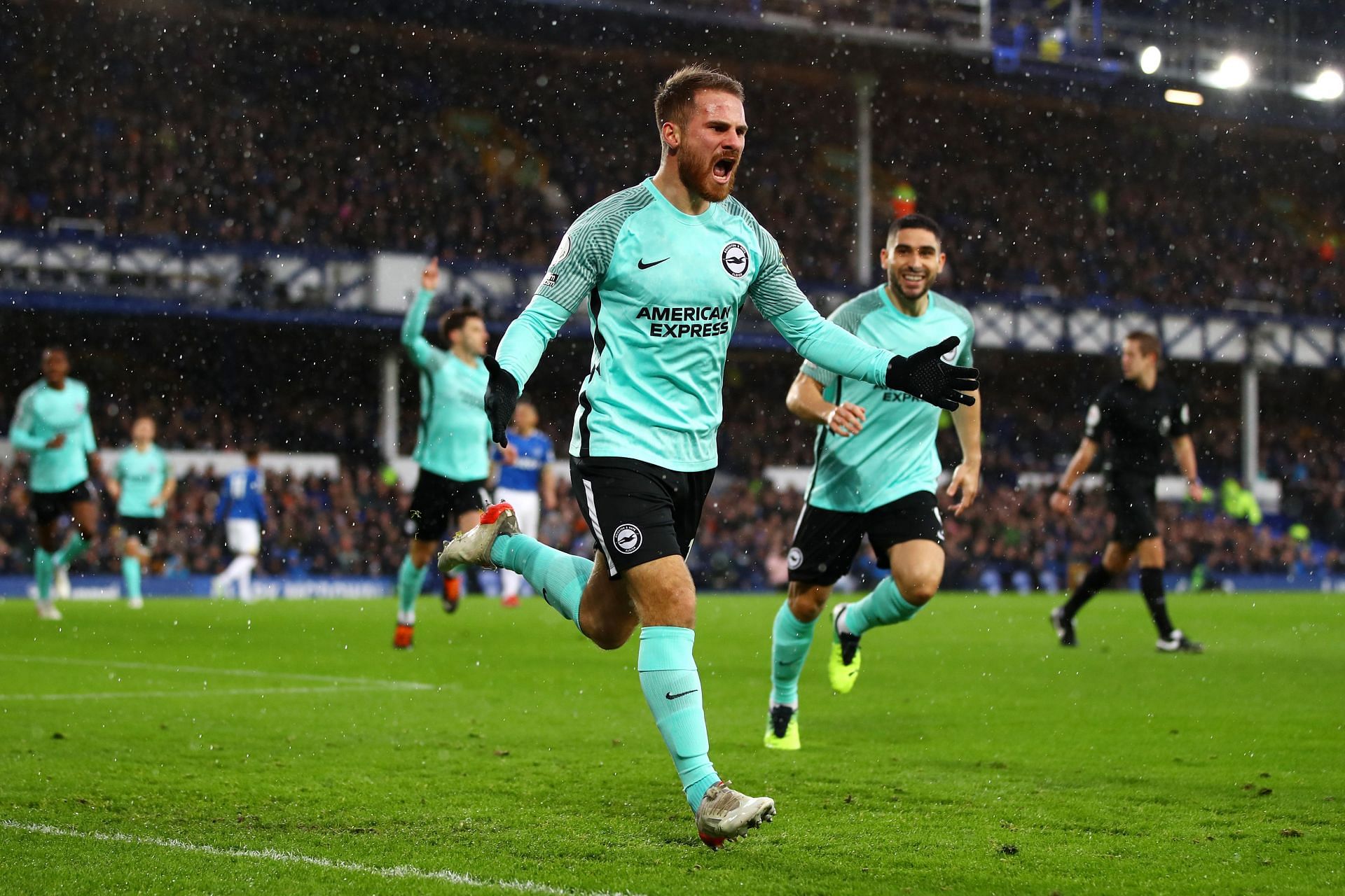 Everton v Brighton & Hove Albion - Premier League